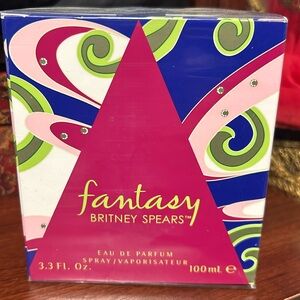 Fantasy by Brittany Spears perfume